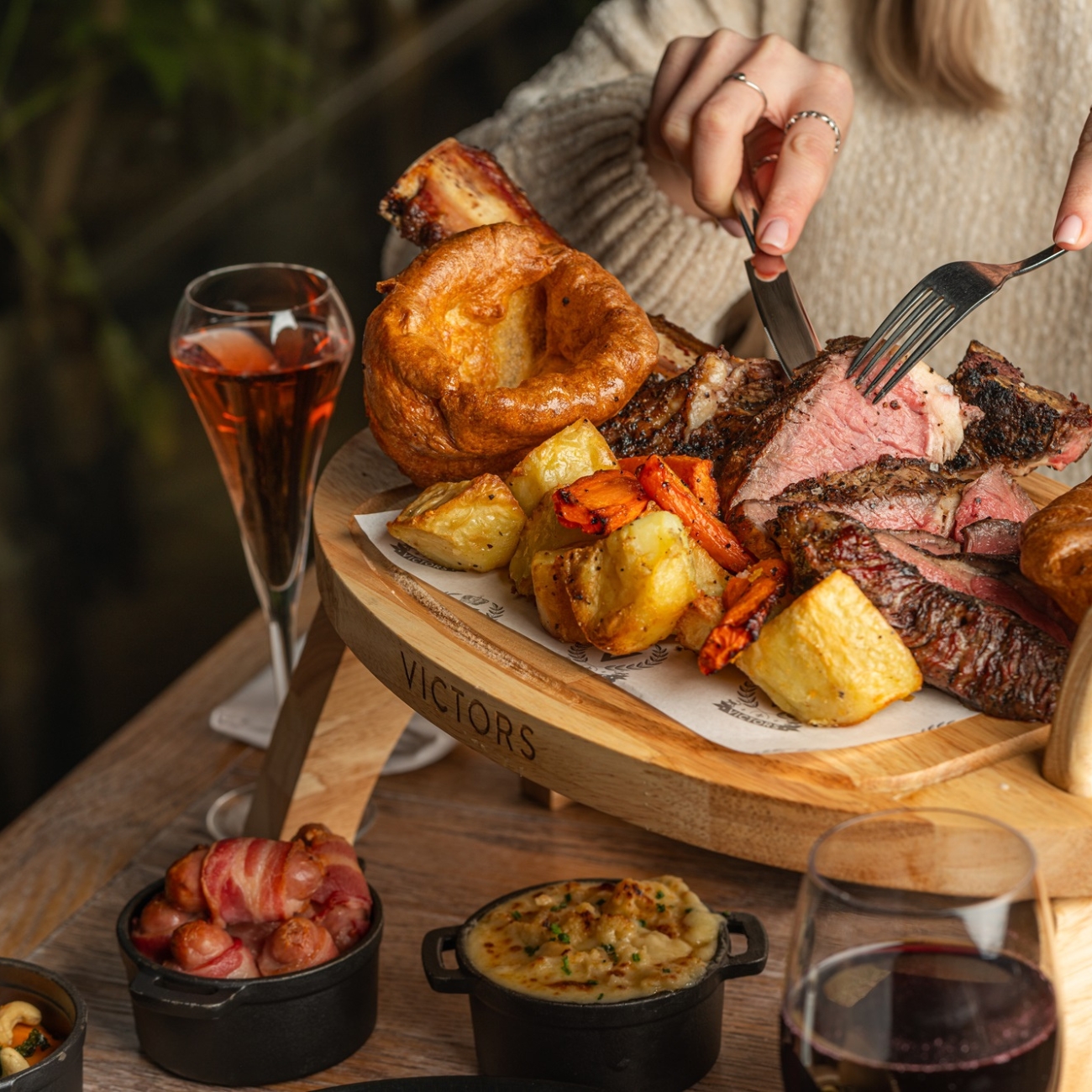 Victors 1kg Tomahawk Sunday Roast for Two
