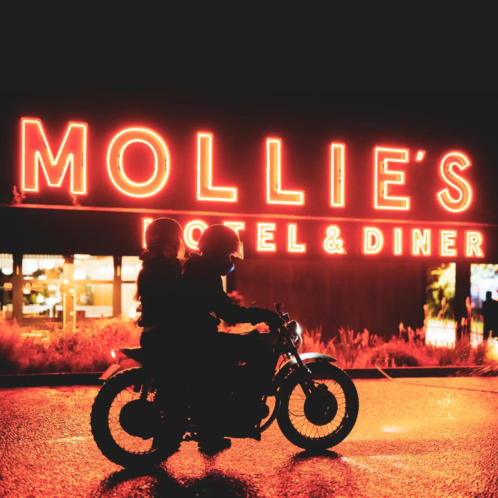 Mollie’s Gift Card – Stay & Dine