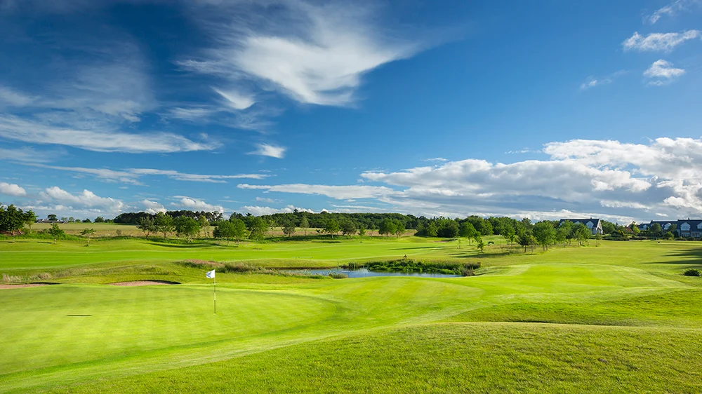 A Round of Golf For Two (High Season)