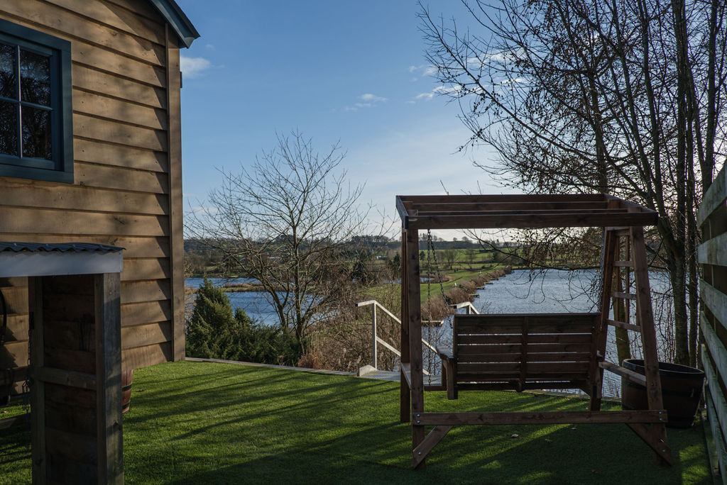 Two Night Mid-Week Stargazing Shepherd Hut Stay