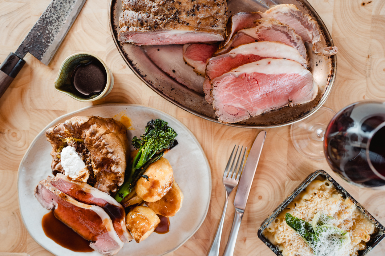 London Sunday Roast 3-course menu for two