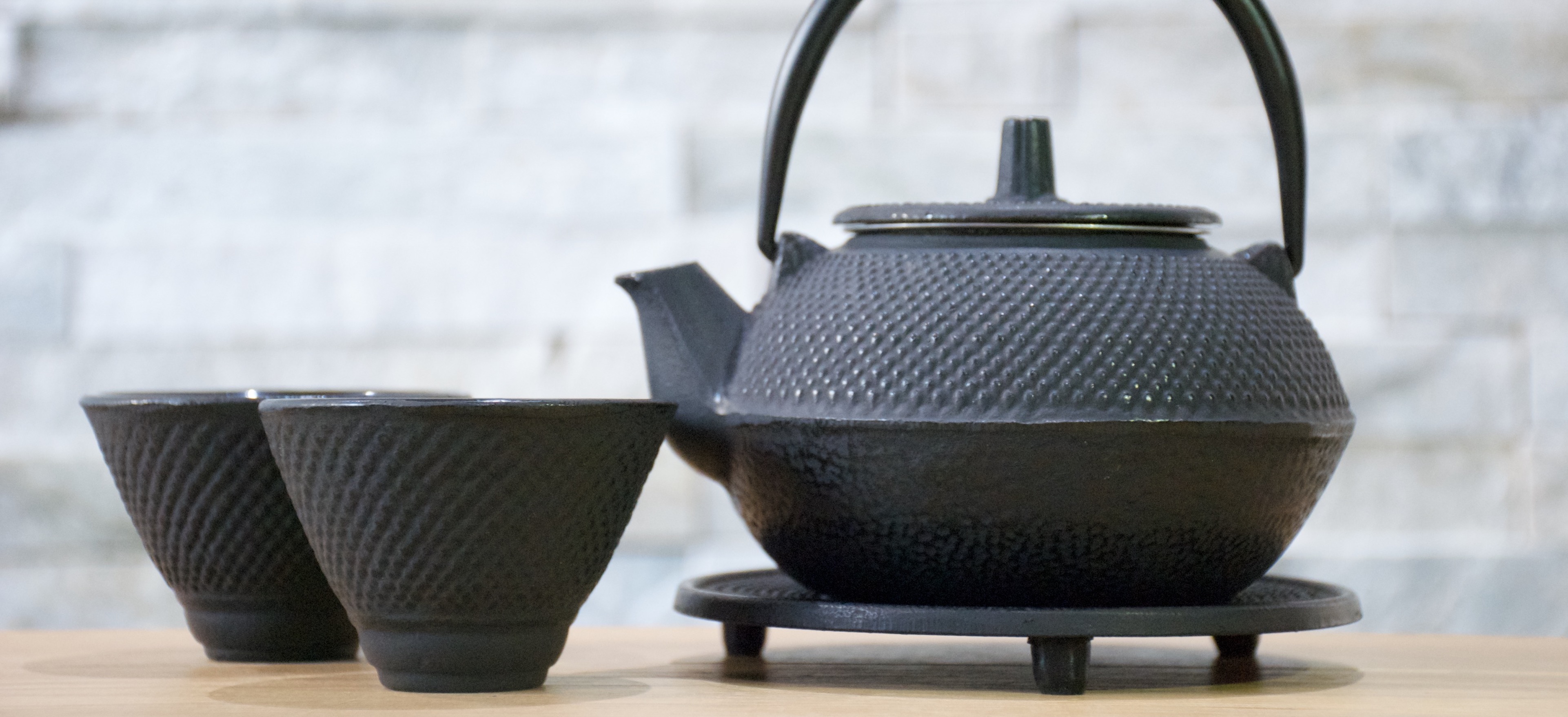 Cast Iron Teapot Set (0.5L)