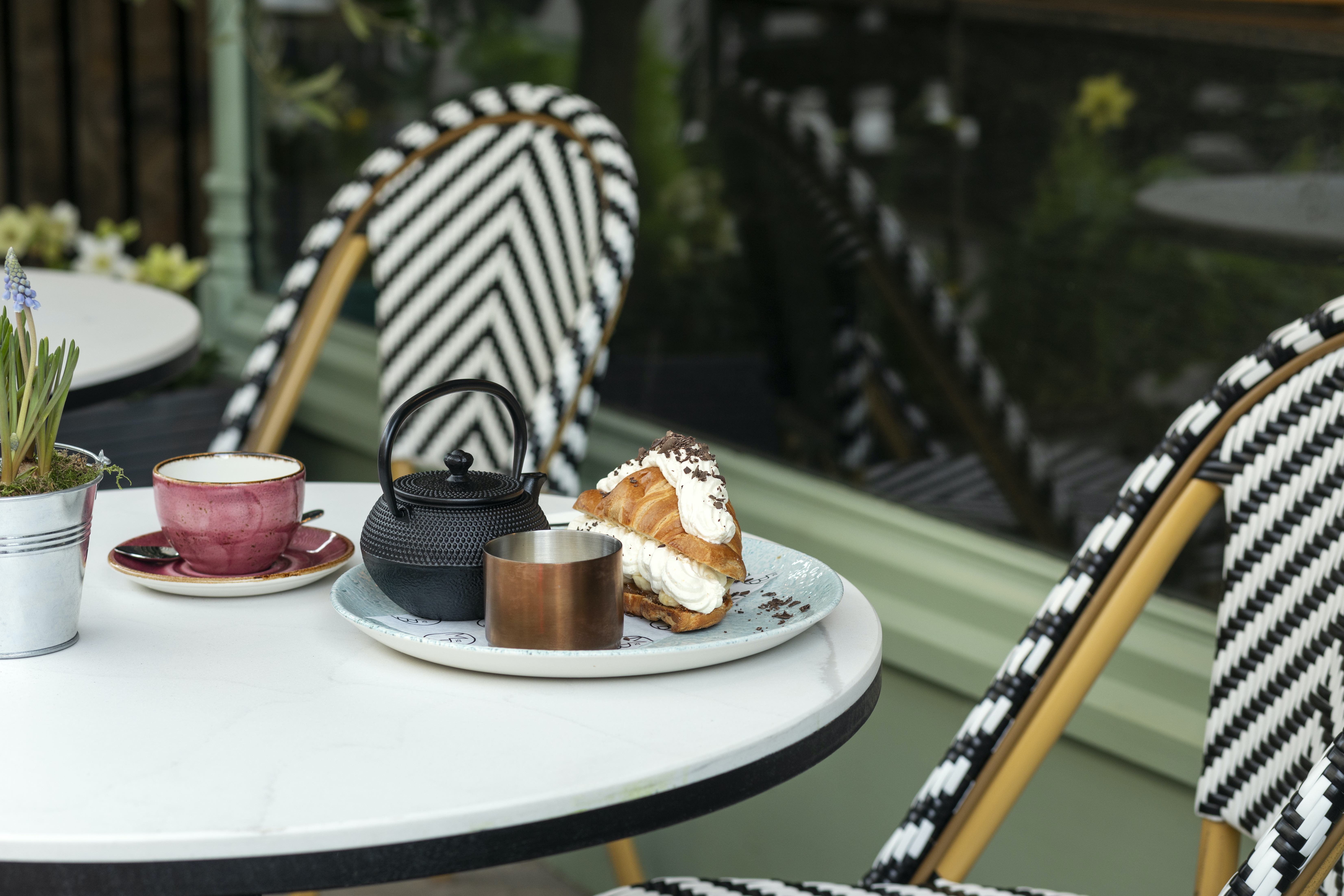 Hot Chocolate & Pastry For 2