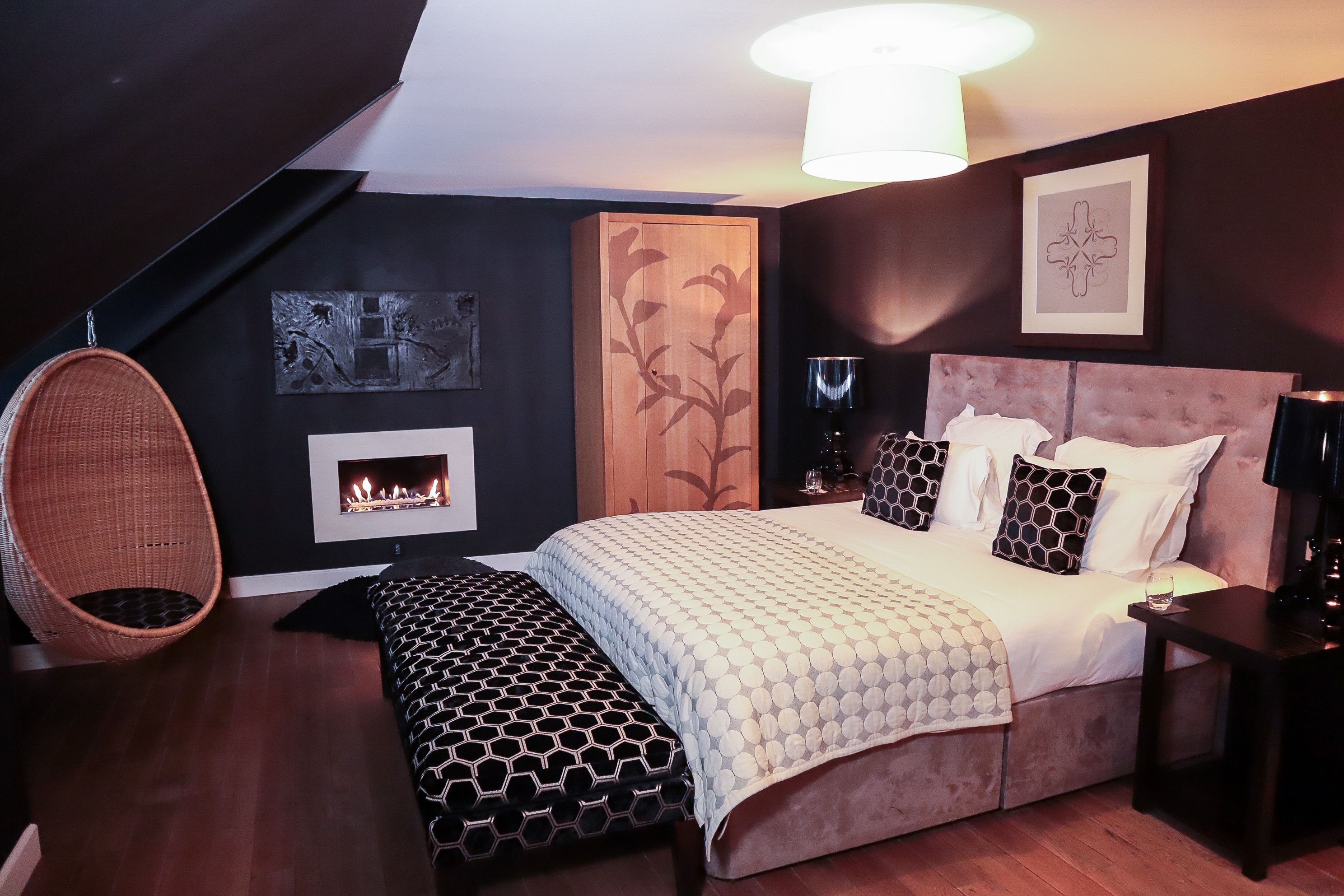 Black Room Overnight Stay for 2