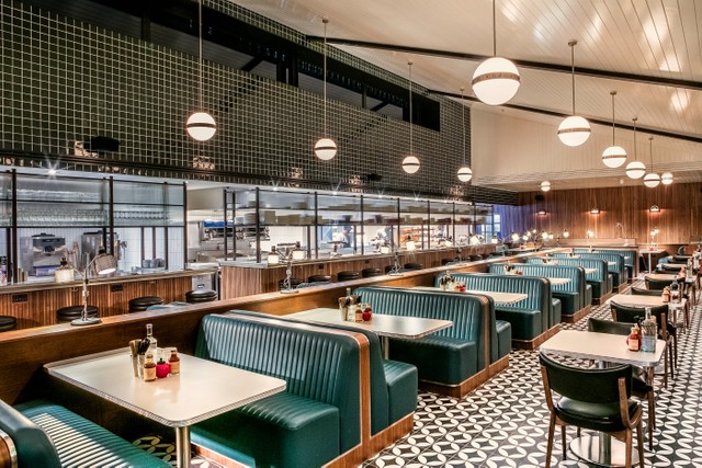Mollie’s Gift Card – Stay & Dine